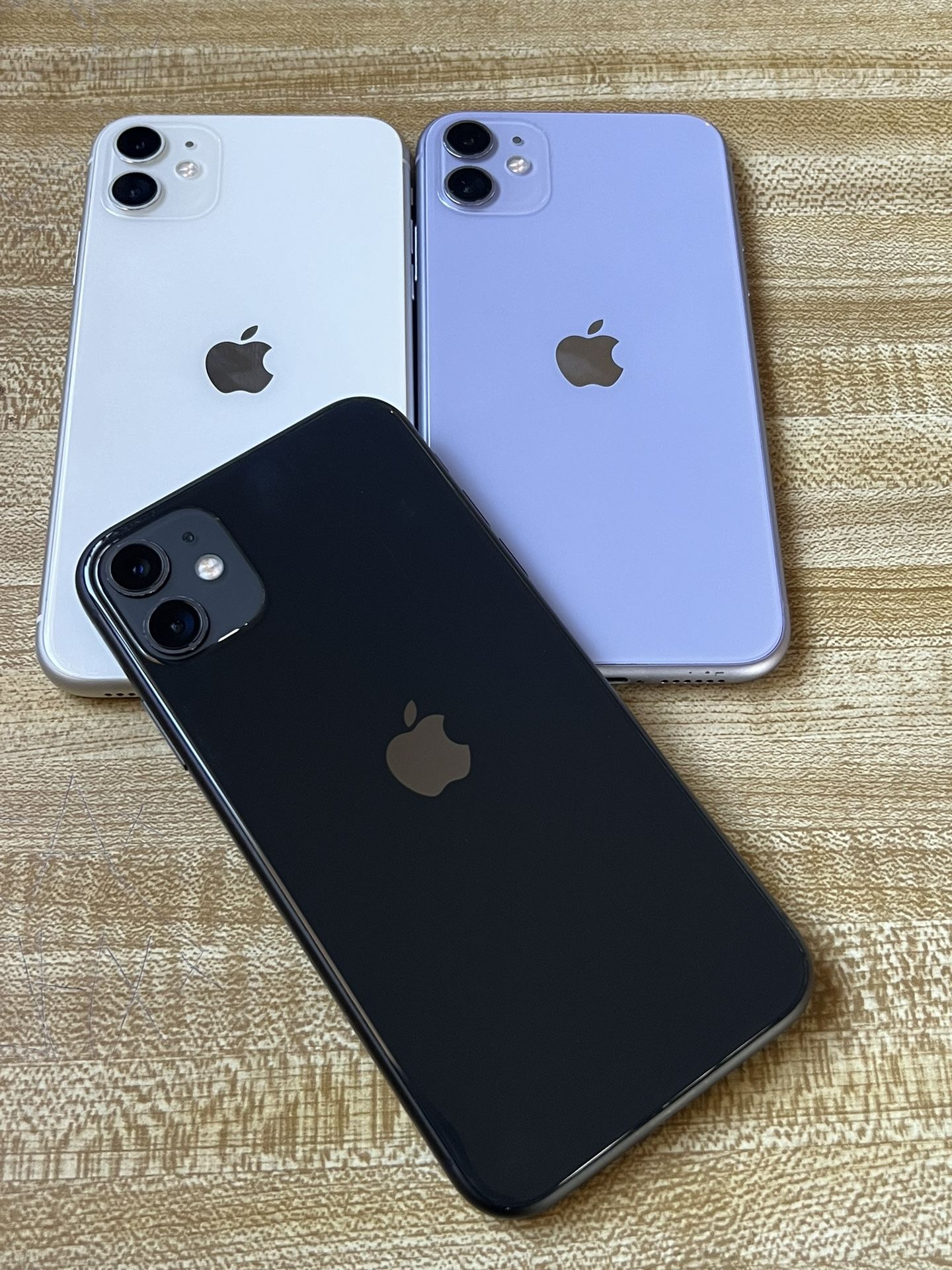 Apple iPhone 11 64gb Unlocked / Liberado ( PRICE IS FOR EACH )