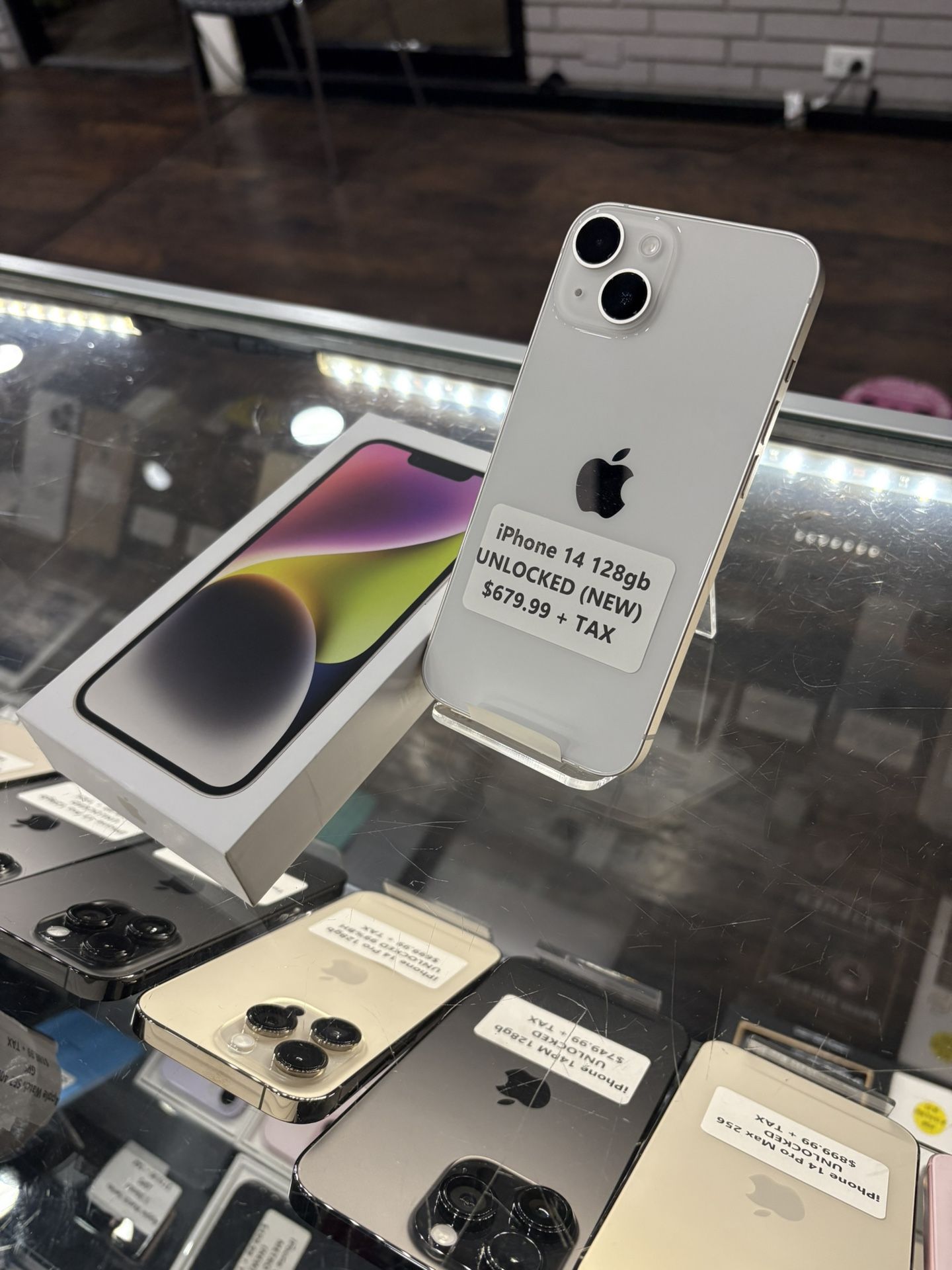 iPhone 14 128gb Unlocked BRAND NEW