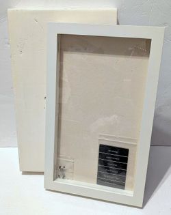 NIB Pottery Barn Wall WOOD Shadow Box White 11" x 18" WHITE