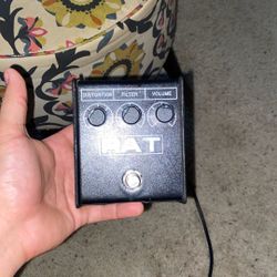Rat Guitar Distortion Pedal