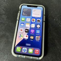 Unlocked iPhone 11 Pro Max 256GB New Tech21 Case