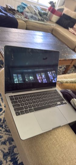 13” MacBook Pro (M2, 2022) — Priced to Move