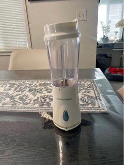 Hamilton Beach Portable Blender for Smoothies With 14 oz. Travel