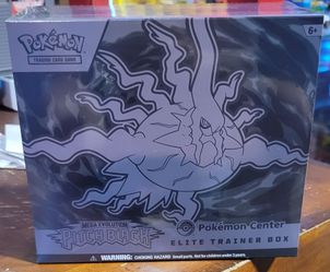 Pokemon Center ETB pitch black