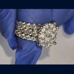 4 K white Gold Triple Ring Engagement Ring 2 Ct Diamonds Size 8 1/2 