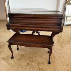 Kranich & Bach New York Baby Grand Piano