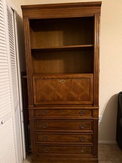 Thomasville Solid Wood Writing Desk with Bookshelves