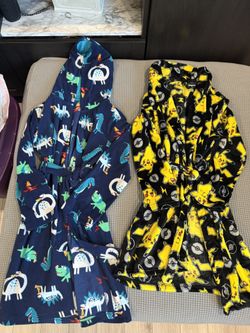 Boys Robe Pokémon & Dino