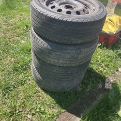 Tires 195/60/14 