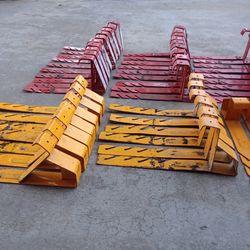 Roof brackets plank jacks