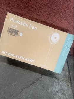 Pedestal Fan White