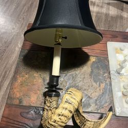 RAMS HORN LAMP