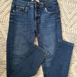 Zara Mid Rise Skinny Jeans 