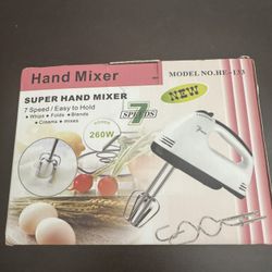 NEW Station Casinos Hand Mixer 7 Speed Easy to Hold Compact Light White