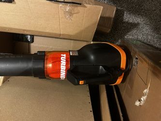 Leaf Blower