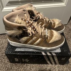Adidas Rivalry Hi Star Wars Chewbacca Men’s size 14