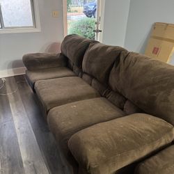FREE COUCHES