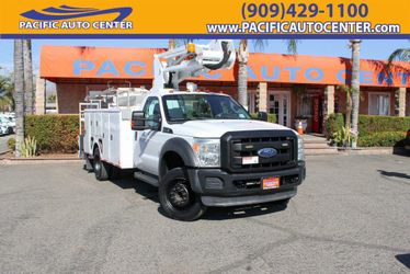 2012 Ford F-550 Chassis