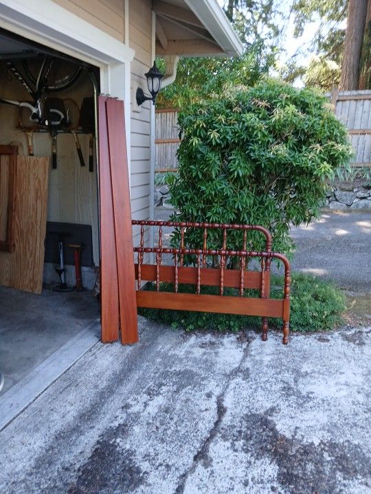 Full Wooden Bedframe