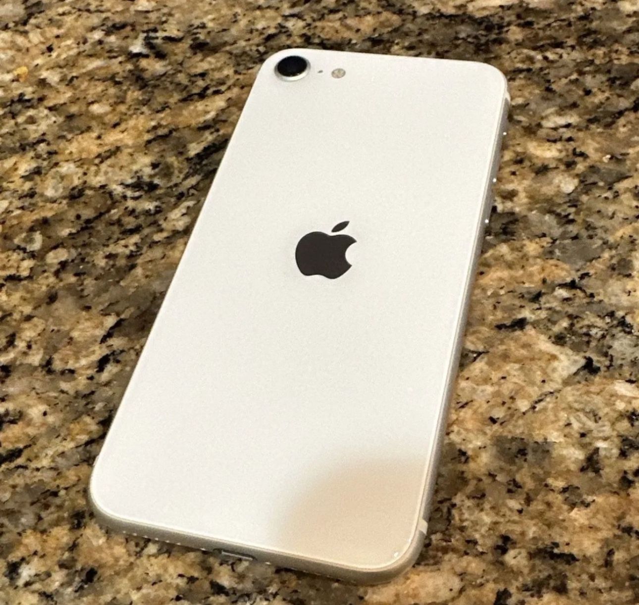 iPhone SE2 v2 64GB(White)