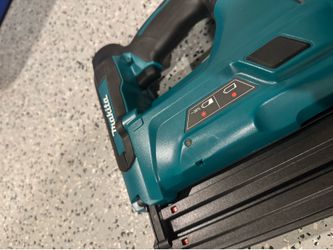 Makita Brad Nailer, 18v, 2 inch