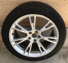 Tesla Model Y Gemini 19” wheel
