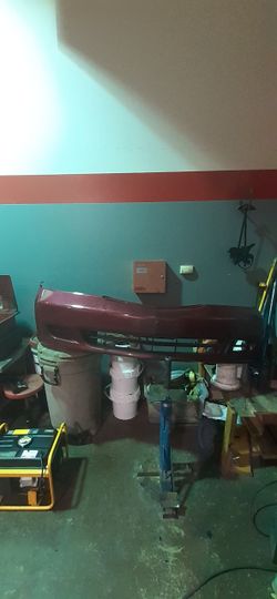 2004 Honda Odyssey  Front Bumper