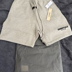 Essentials shorts and shirts 
