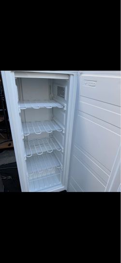 Insignia - 5.3 Cu. Ft. Upright Freezer - White Very Clean and Excellent Condition Like New