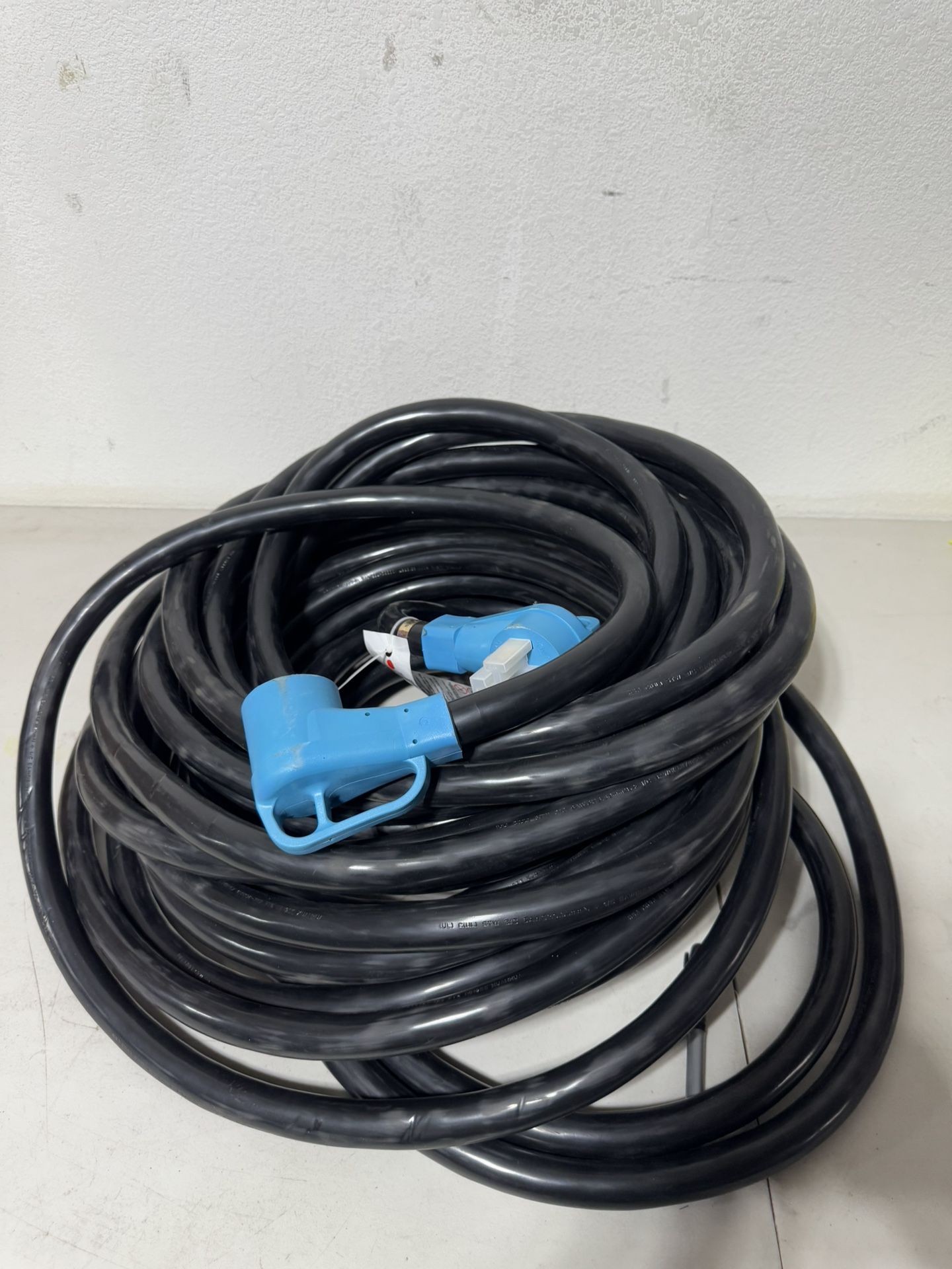 100ft RV/EV Extension Cord