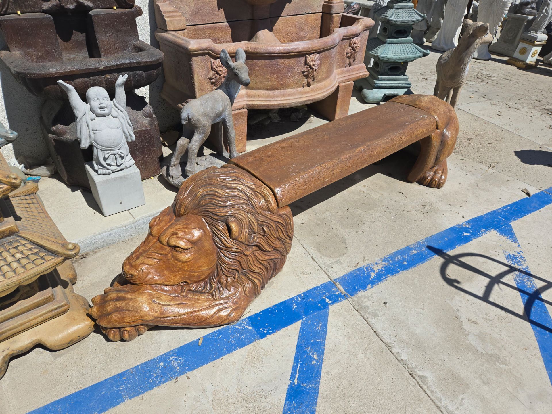 CONCRETE LION BENCH 🦁 $350