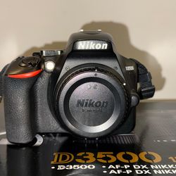 Nikon D3500