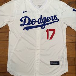 $90 New white highest quality shohei Ohtan i Los Angeles dodgers Jersey, dm for sizes. Vapor player version jersey. Heavy weight material.