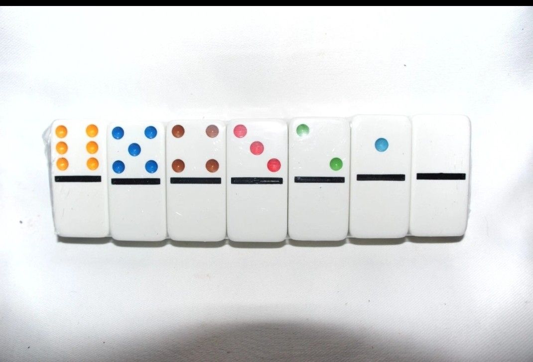 NEW Collectors Dominoes Double Six Jumbo Color Dot 14 Shiny Pieces Cardinal SEAL