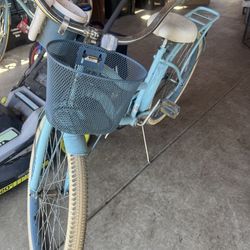 Huffy 26 inch Nel Lusso Cruiser...