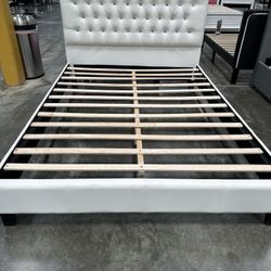 King White Button Bed With Orthopedic Included 