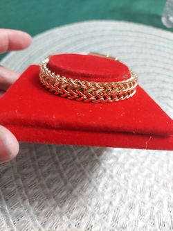 New Stainless Steel Gold Tone 8in Solid Weave Mpu Southeast Serious Buyer Cash Only Don't Deliver Price Firm. 