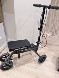 KneeRover Knee Scooter / Knee Walker