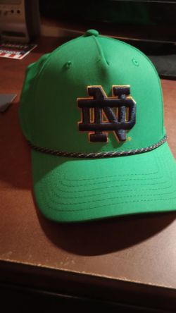 Notre Dame hat