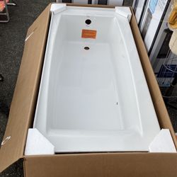 Kohler  Elmbrook 9” Soakings Depth New In Box