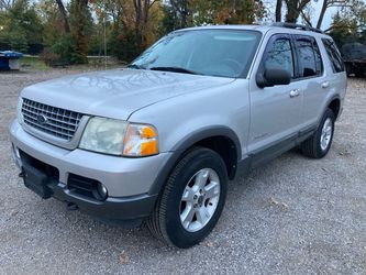 2004 Ford Explorer