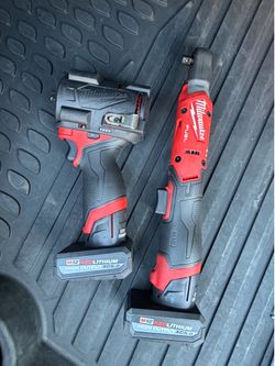 Milwaukee 3/8 Ratchet and 3/8 Impact Driver