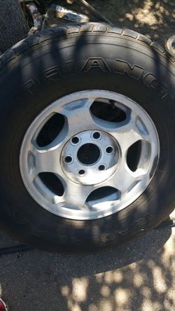 Silverado Stock rim & tires