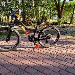 Trek PreCaliber 20 - 7 Speed - New Tubes/tires