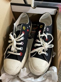 Converse Flowers Size 10