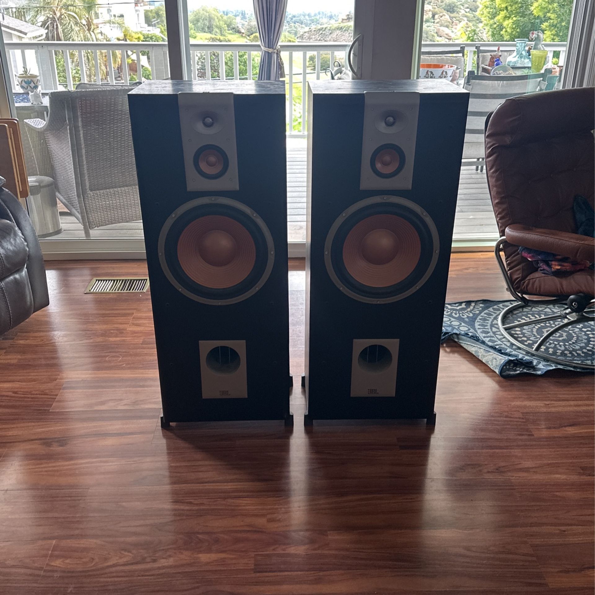 JBL Studio Series S312 3 Way Speaker System Floor Speakers