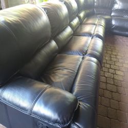 SECTIONAL GENUINE LEATHER RECLINER ELECTRIC BLACK COLOR.. DELIVERY SERVICE AVAILABLE 🚚⚡🚚
