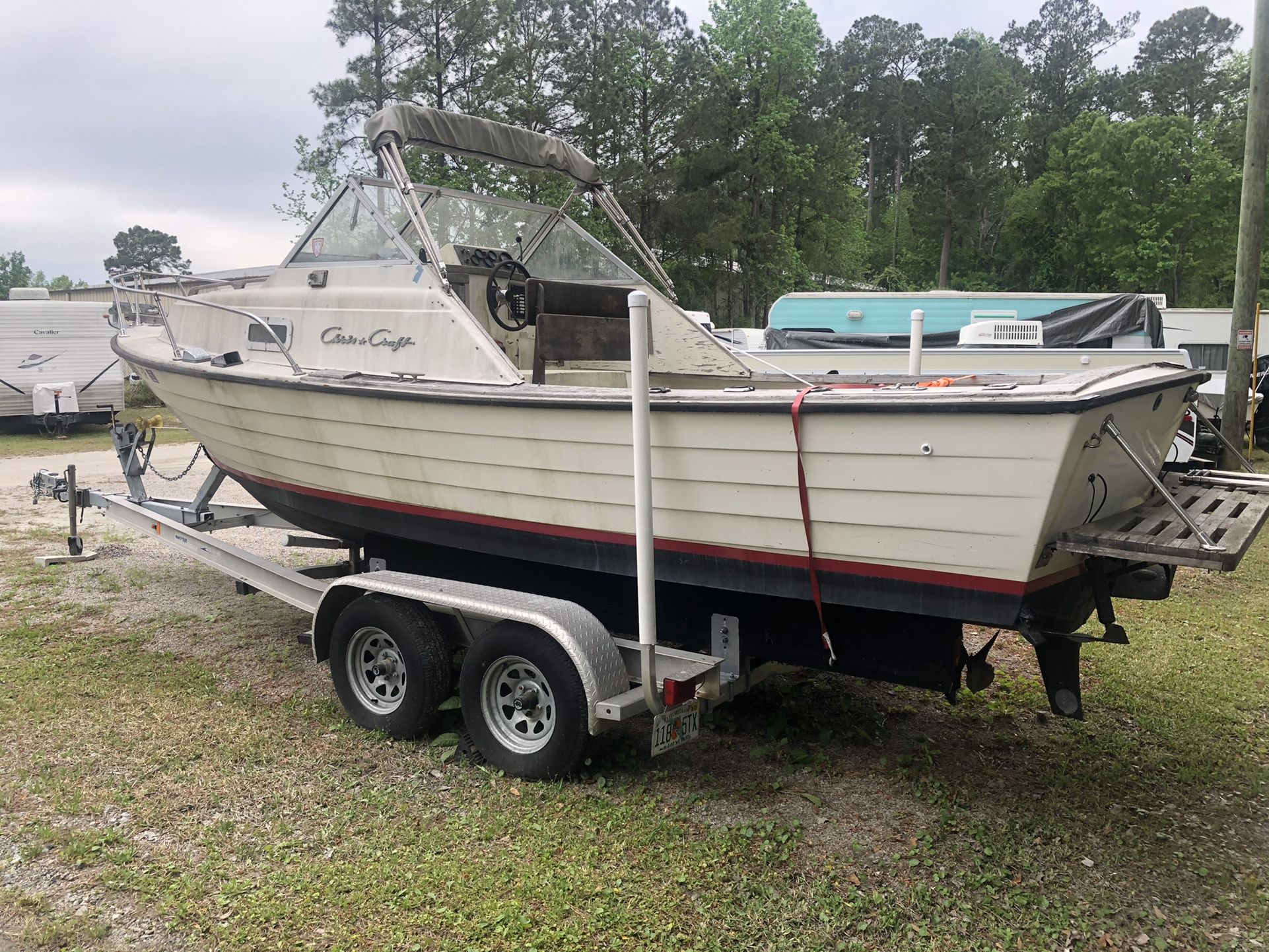 Chris Craft Cutlass- 22 Foot- Collectors Piece
