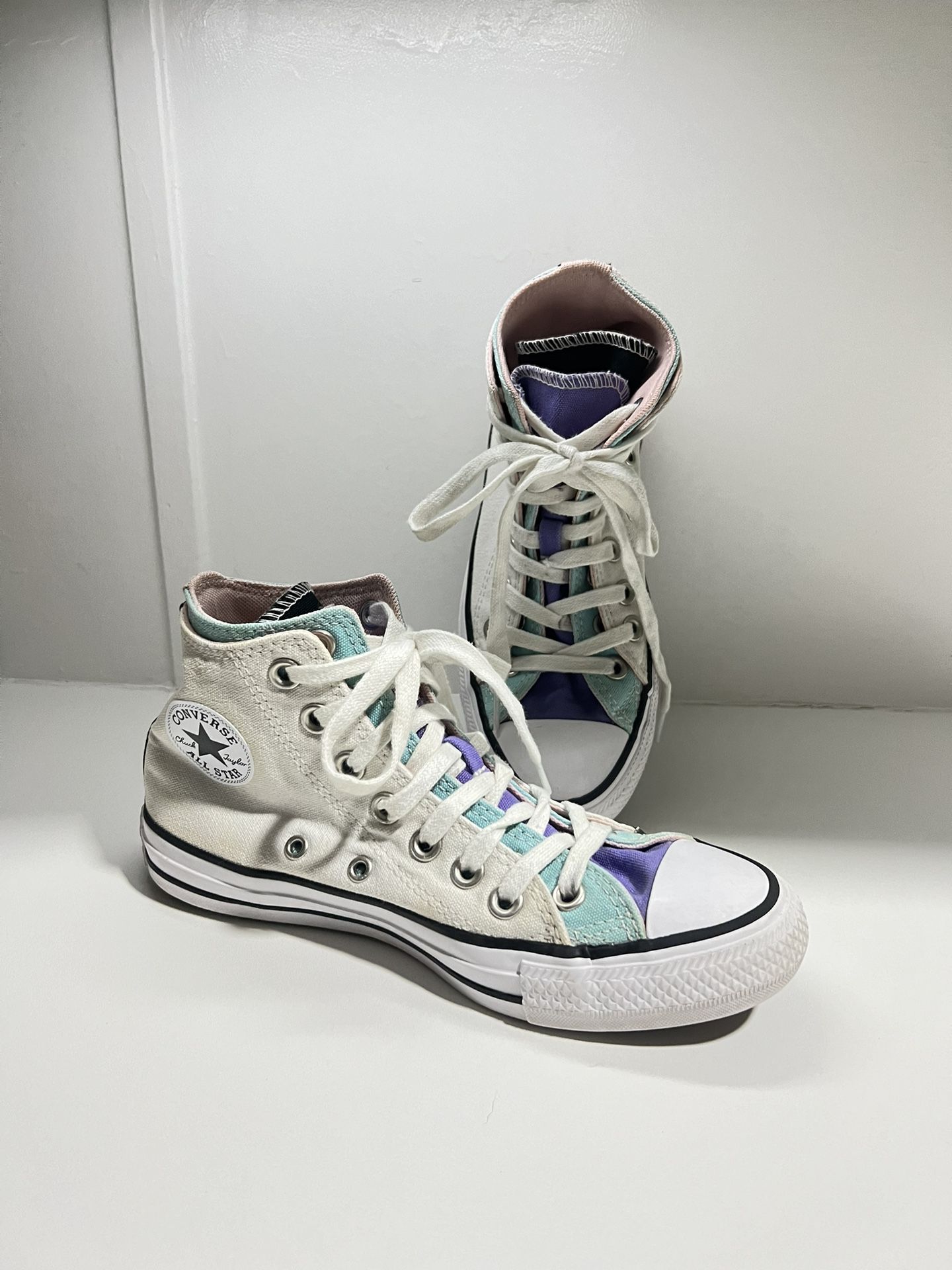 Converse All Star Chuck Taylor Double High Top Woman’s 6 Men’s 4 Excellent Shape