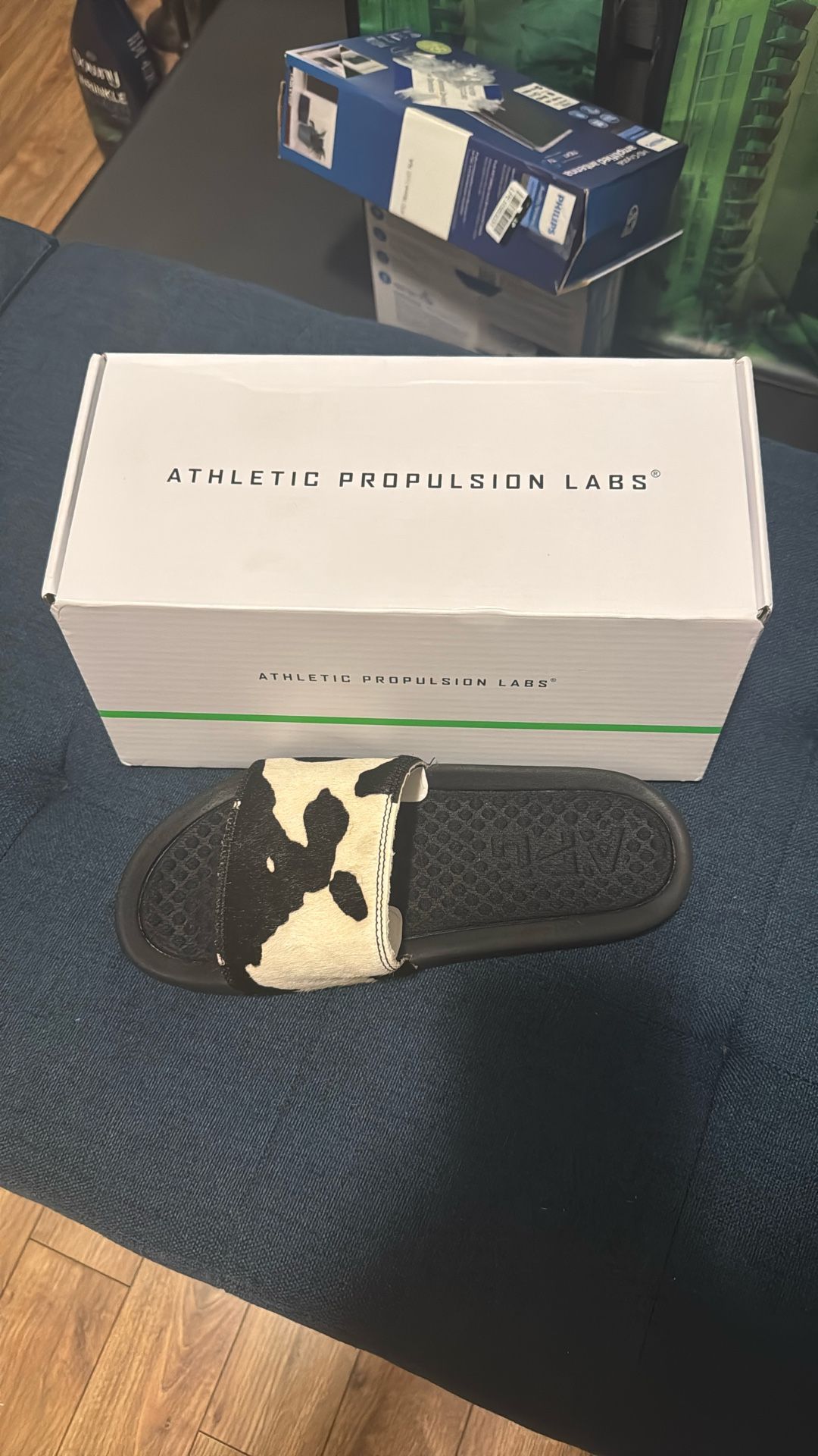 Women’s Sliders